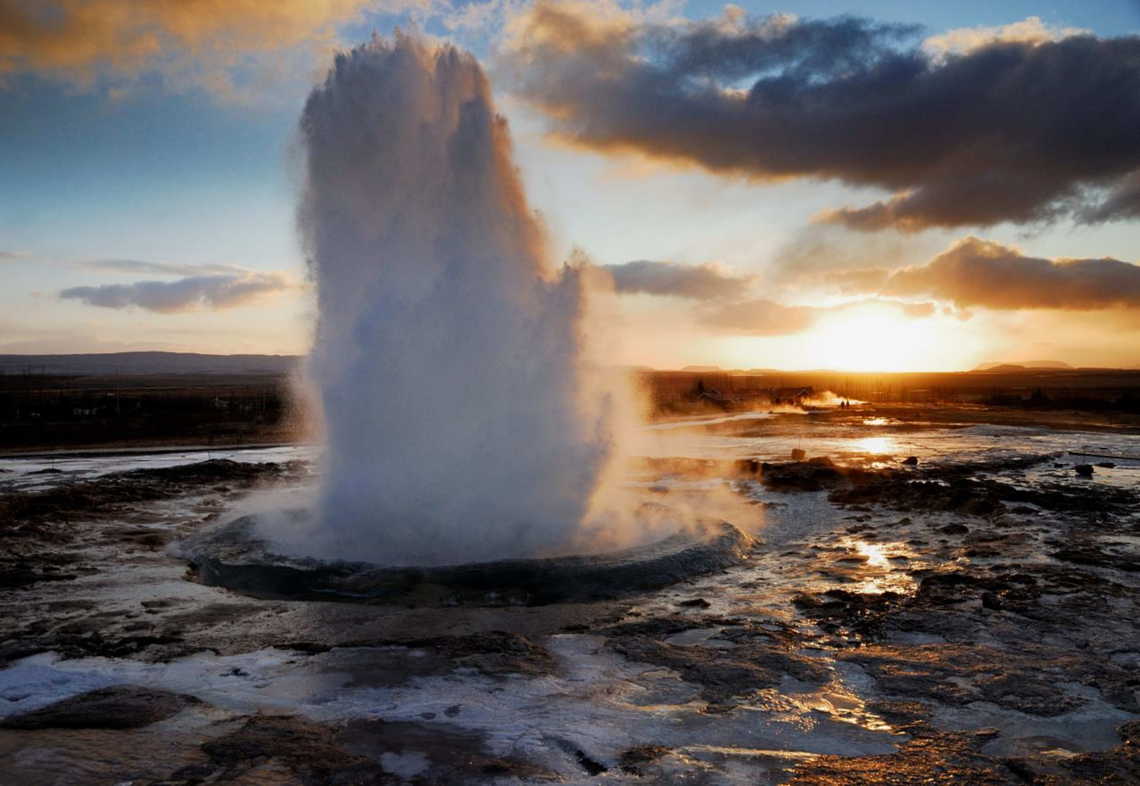 strokkur eruption at sunset