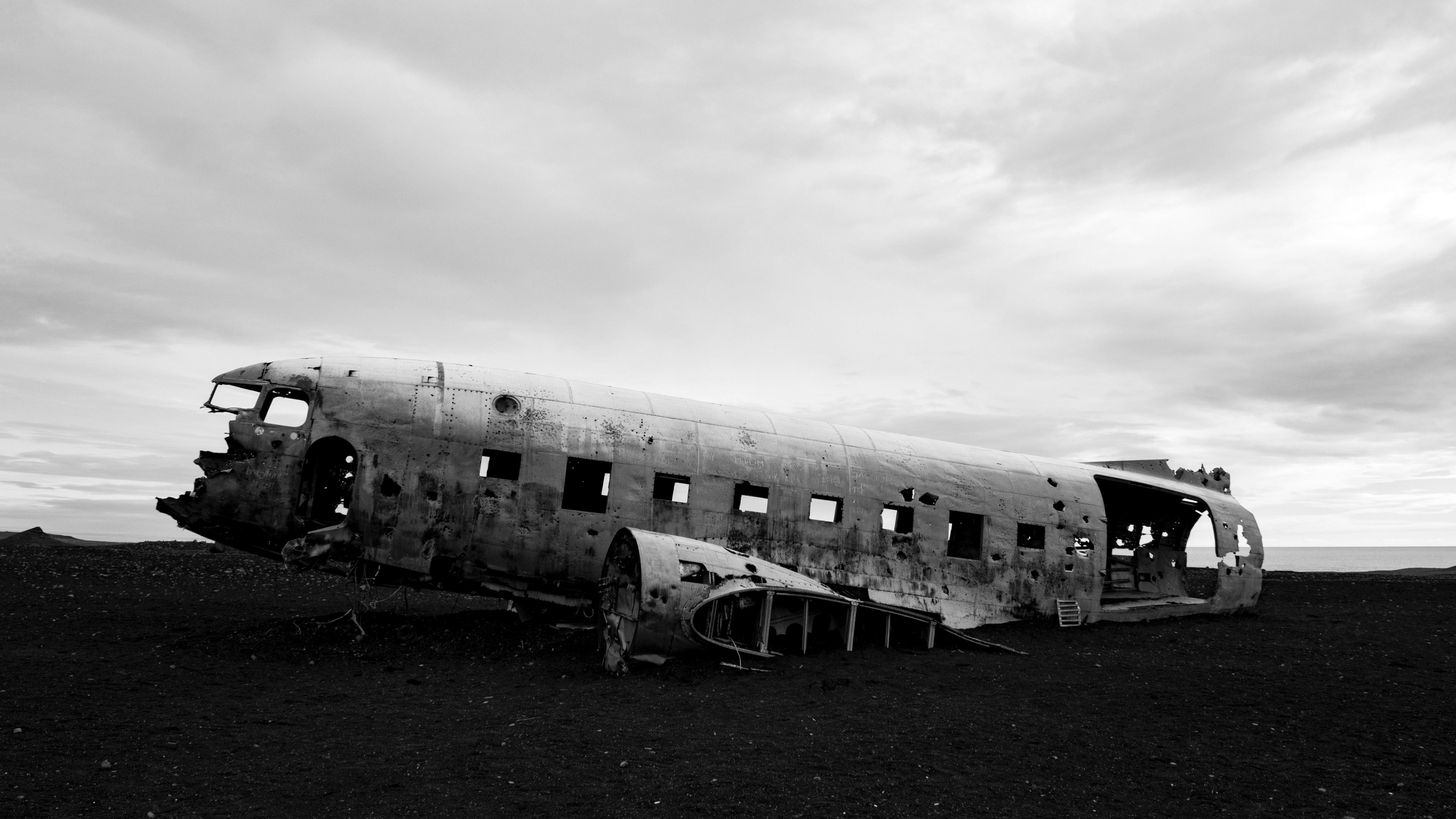 plane wreck in black and white
