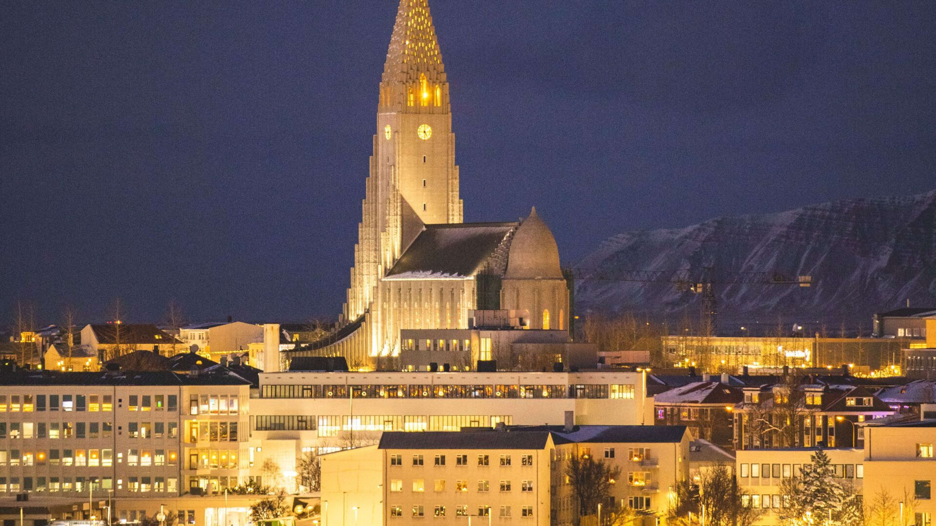 reykjavik city at night