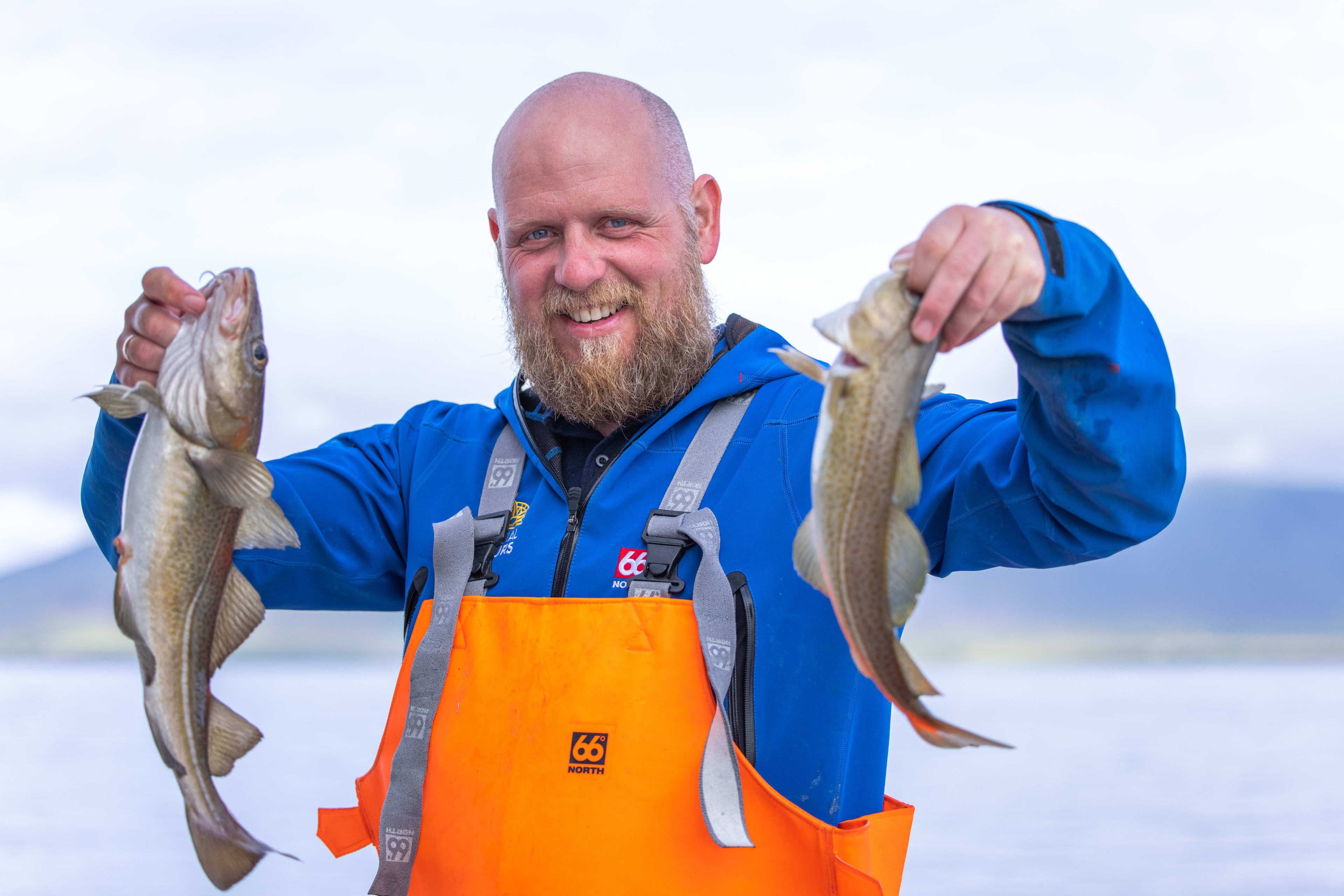 fish catching through icelandic sea angling