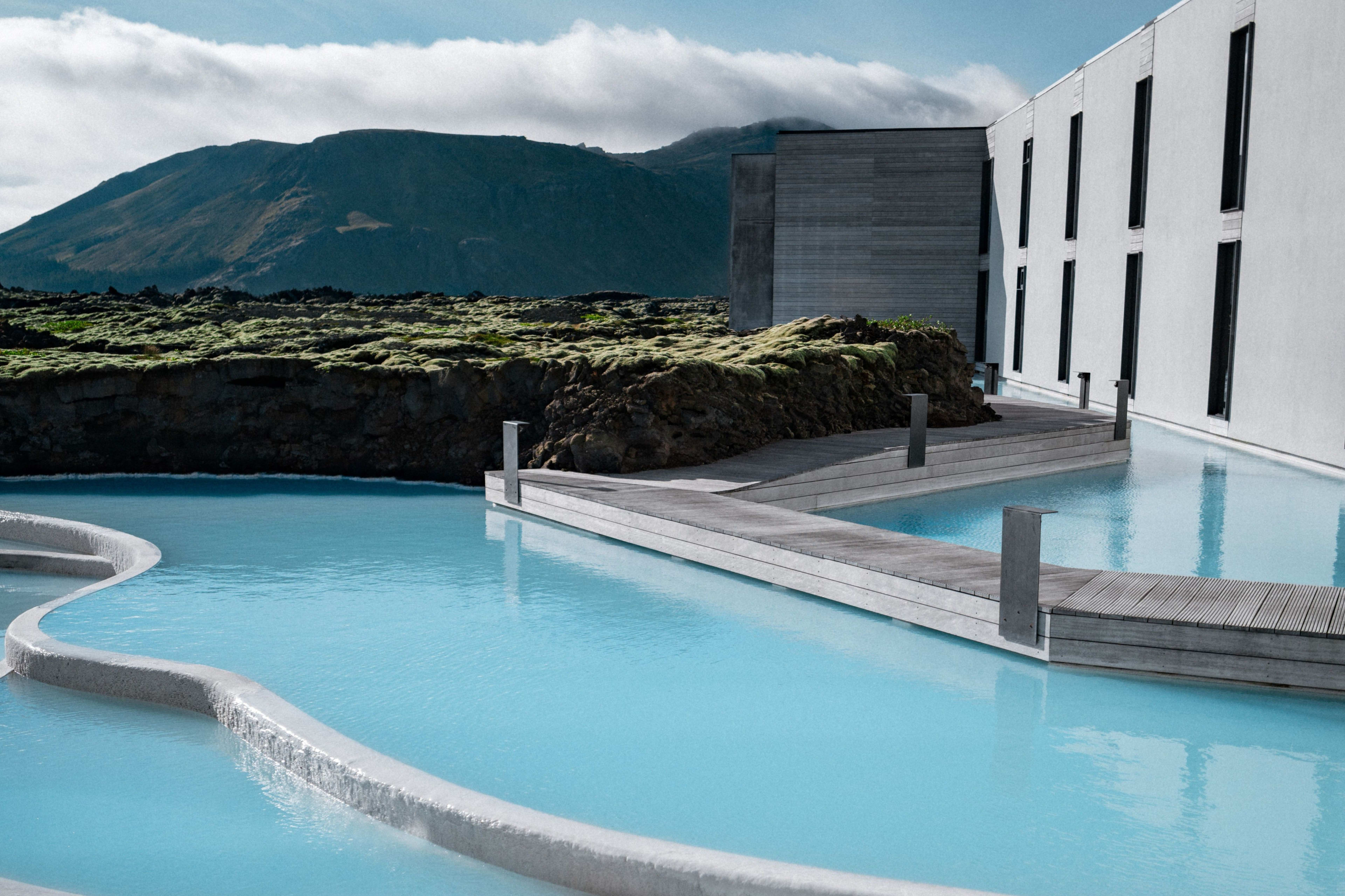 blue lagoon hot spring