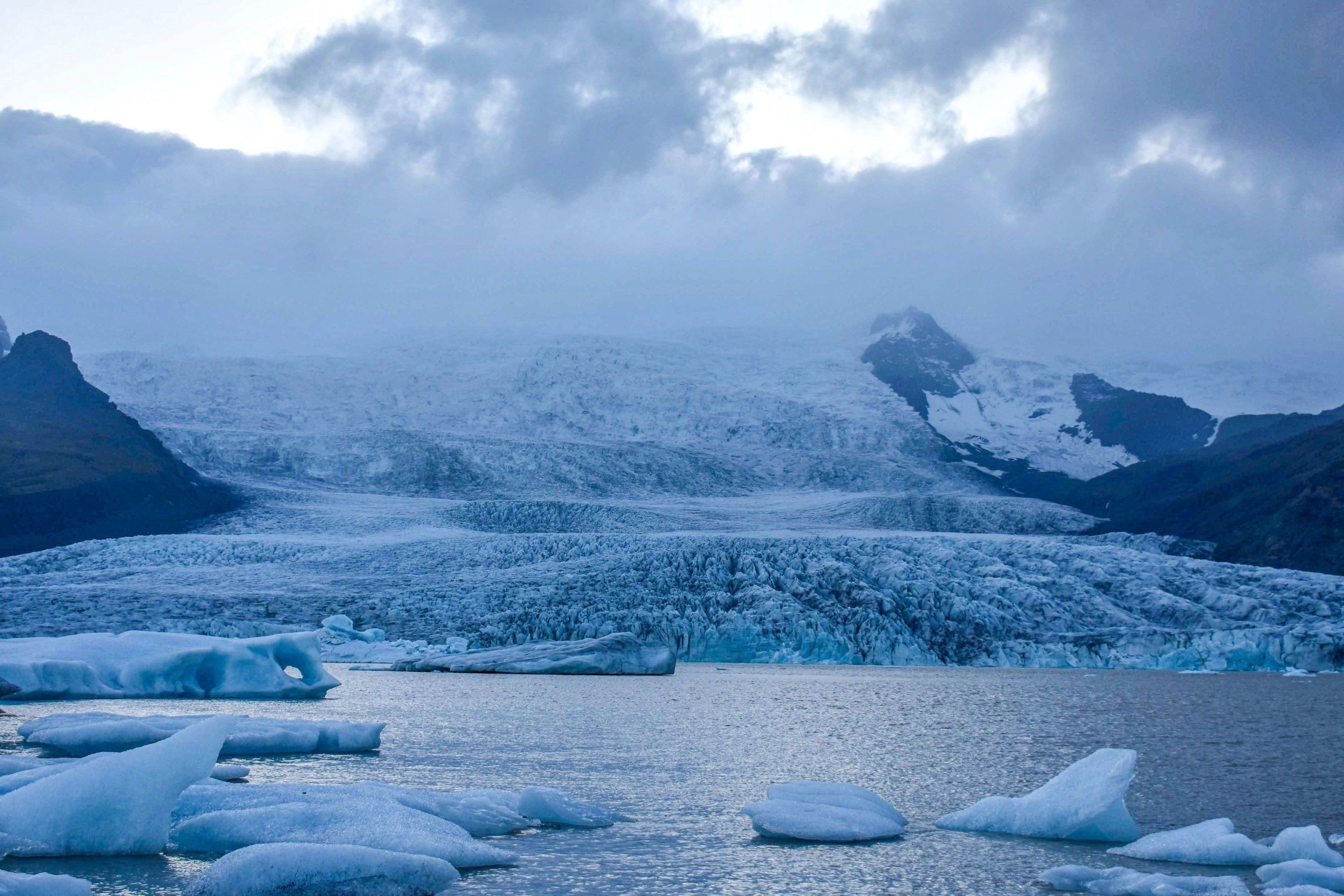 Fjallsarlon glacier lagoon in iceland