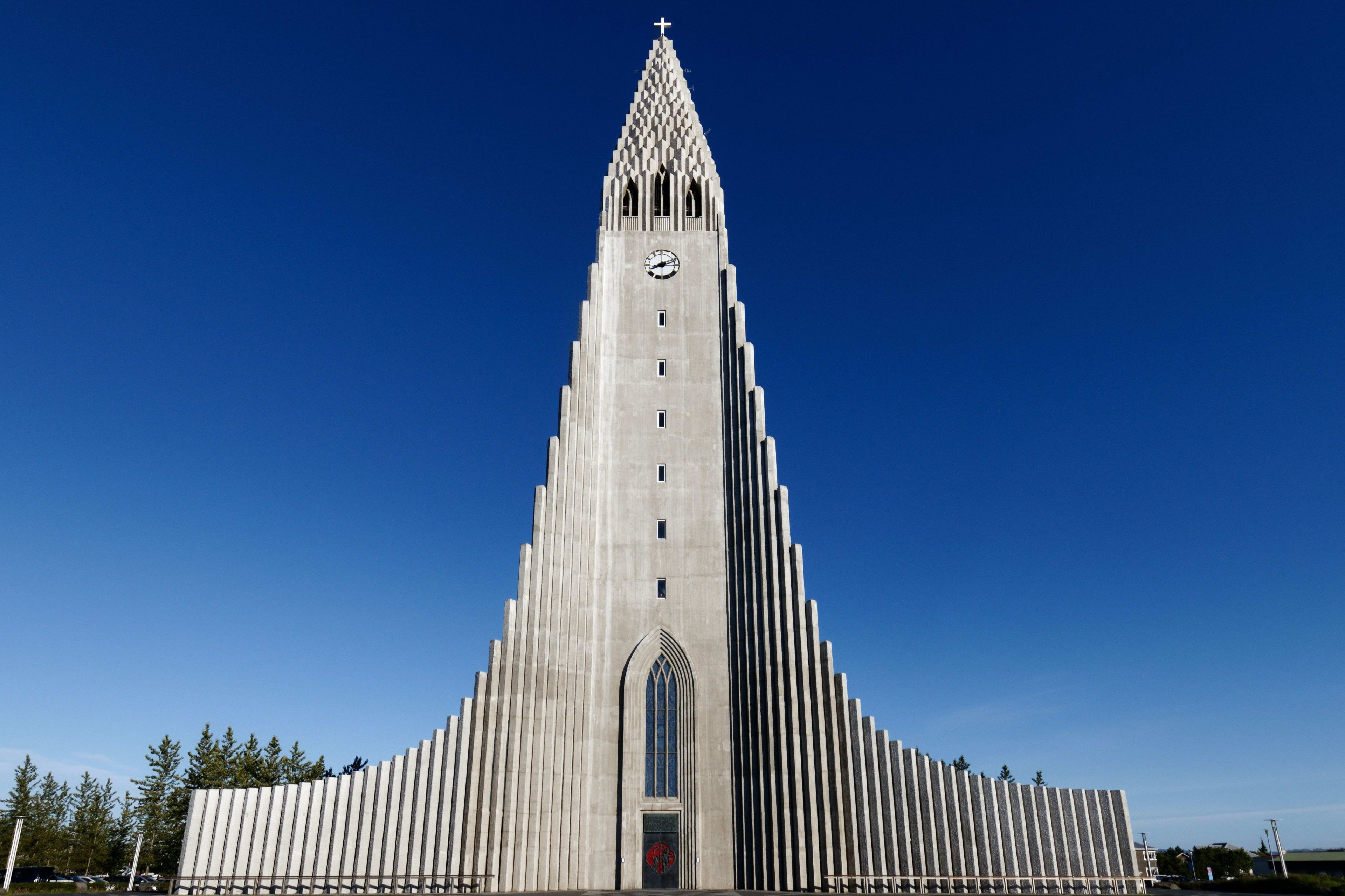 Hallgrimskirkja church in reykjavik