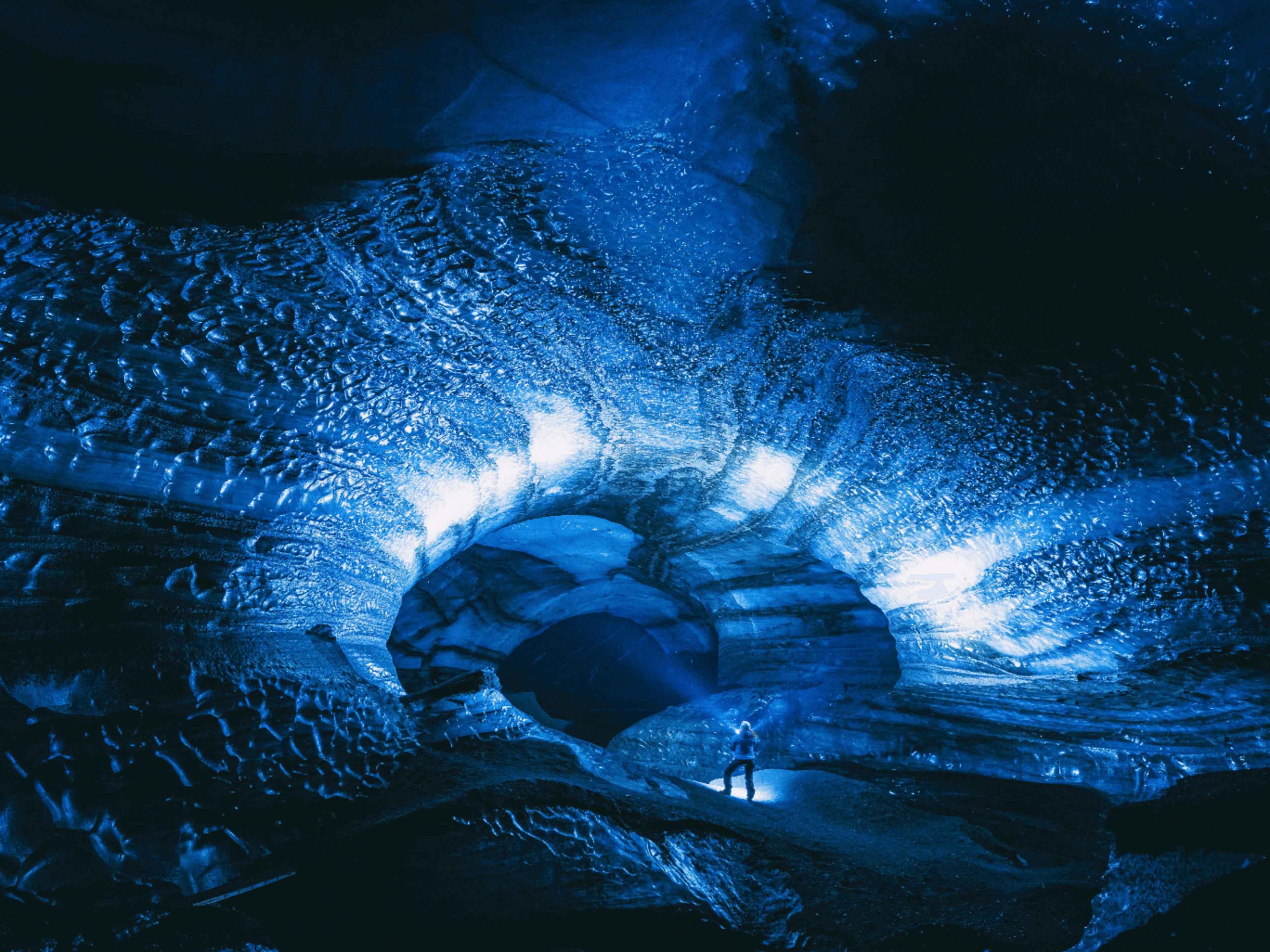 katla volcanic ice cave with glimmer