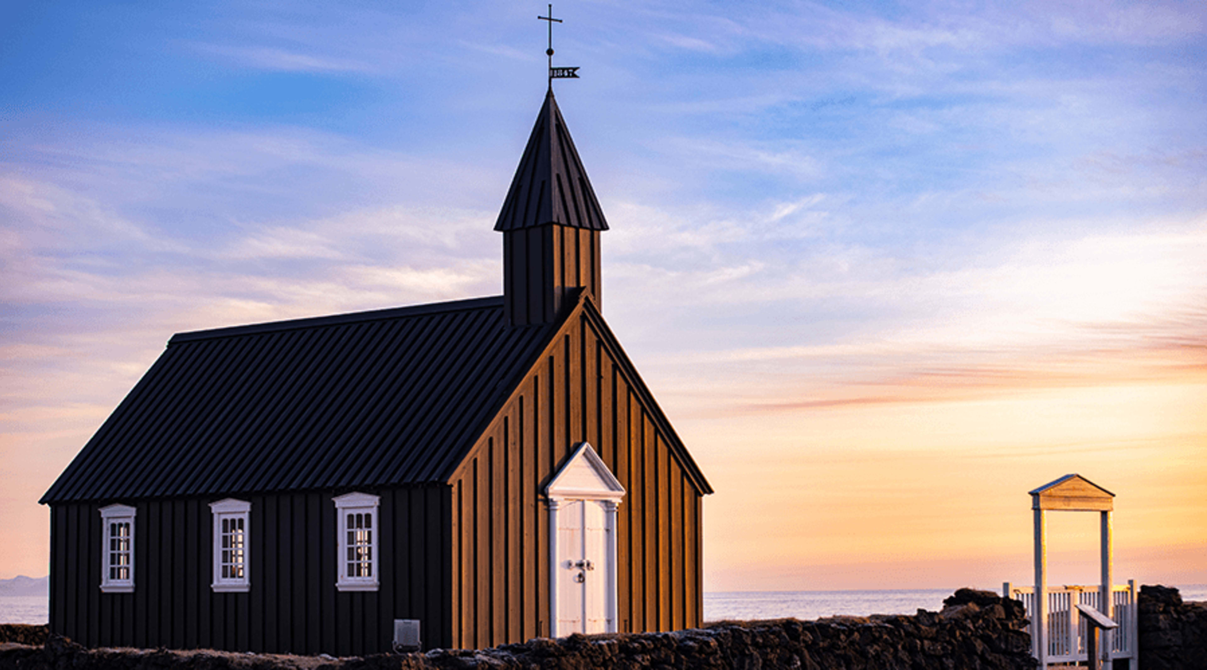 budir black church on snaefellsnes