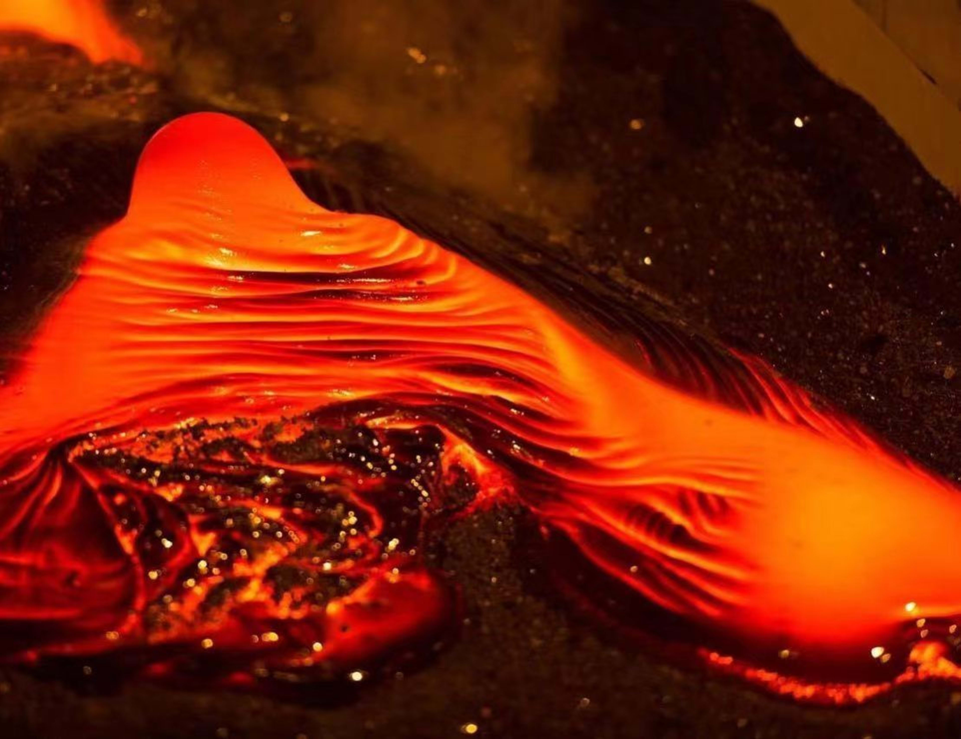 lava flowing in the lava show