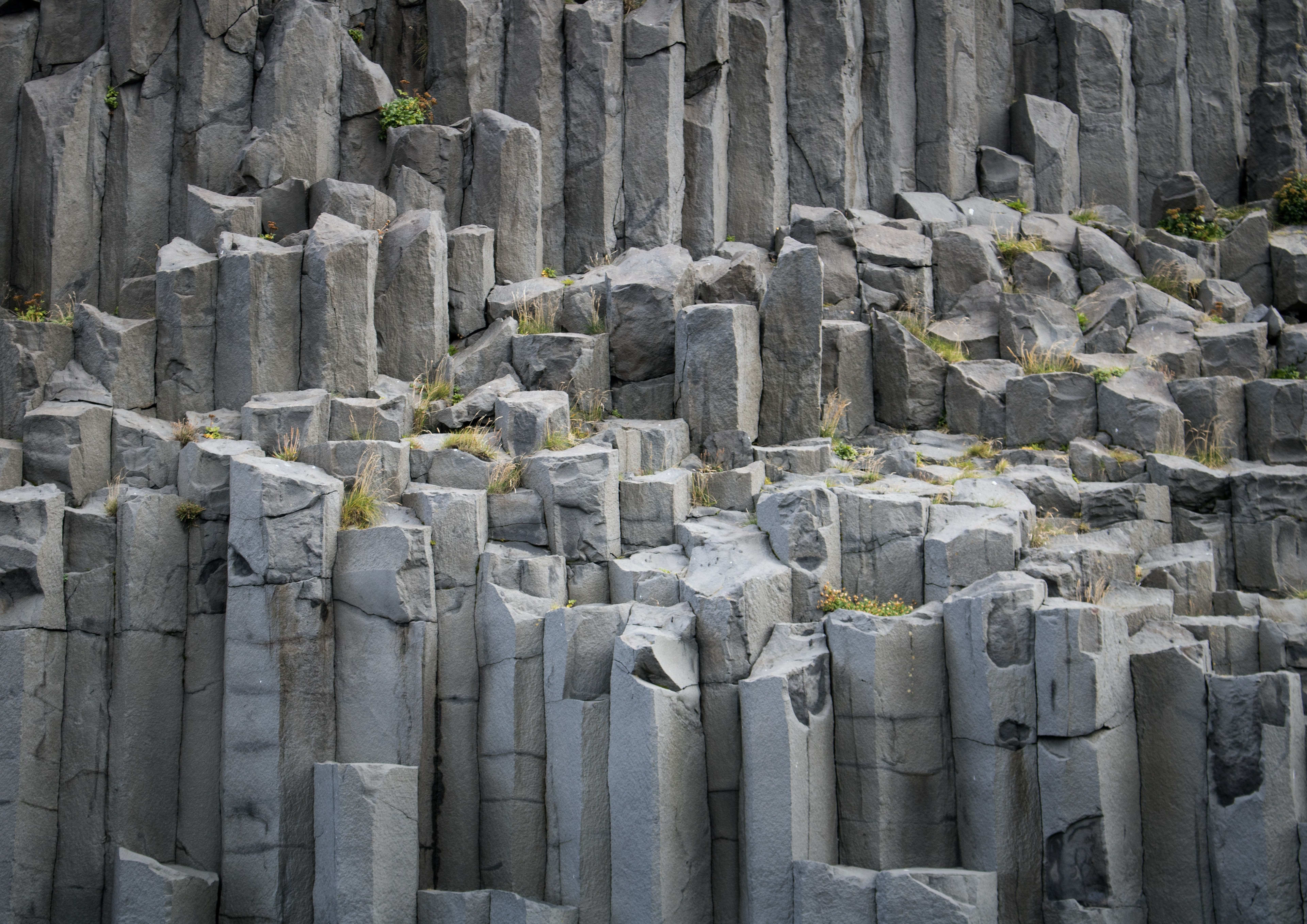 reynisfjara basalt columns