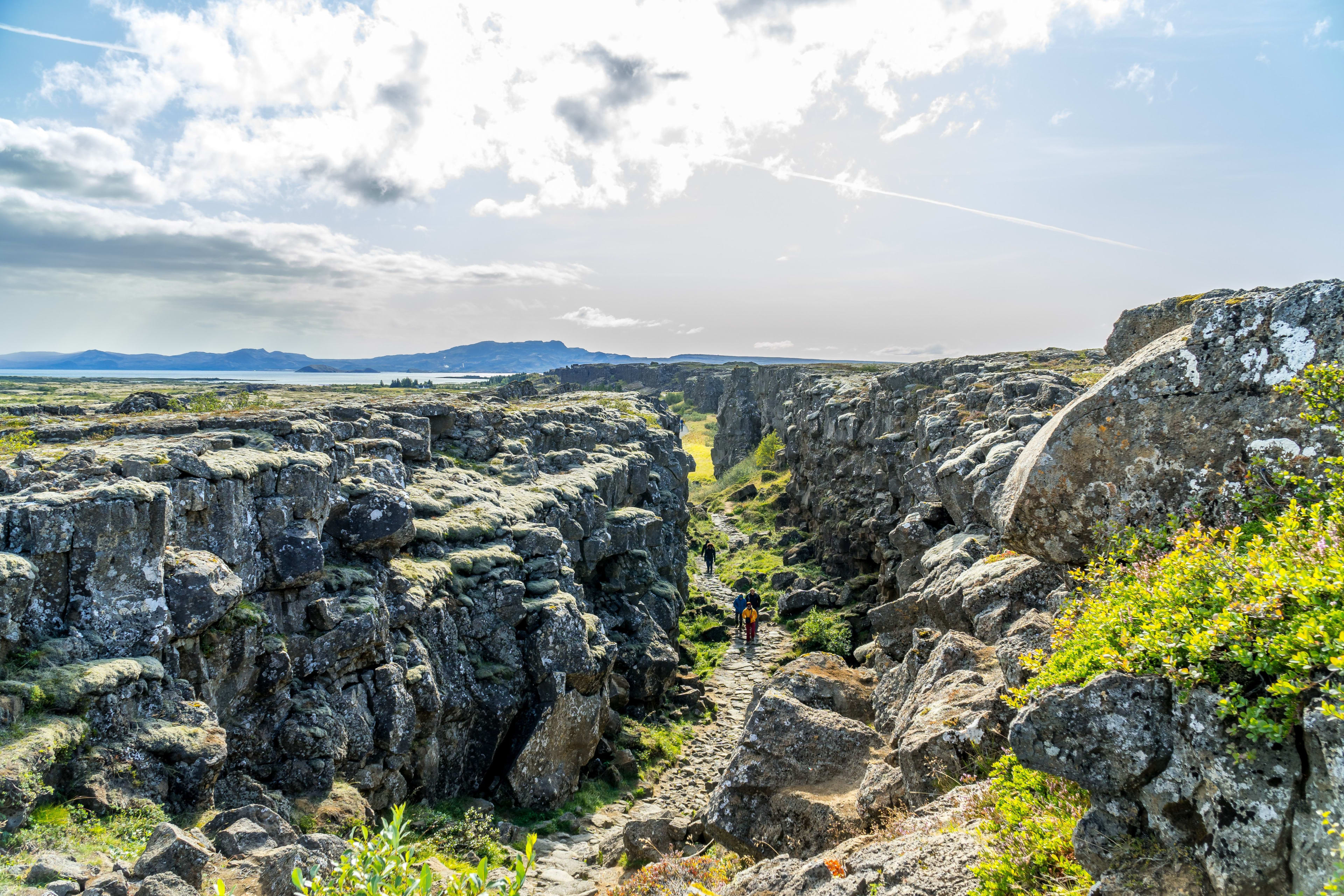 thingvellir trail in sunny day